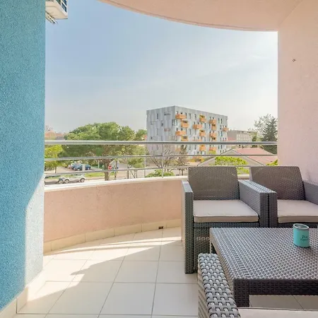 Anina Apartman *